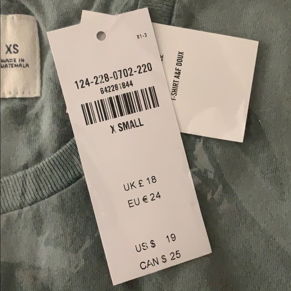 New Men’s XS Abercrombie and Fitch T-shirt - Picture 3 of 3